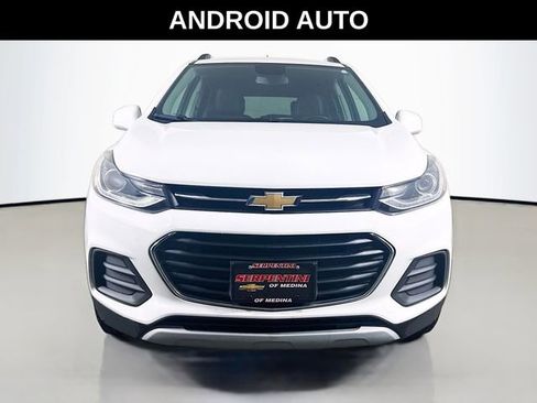 Used 2019 Chevrolet Trax LT w/ LT Convenience Package AWD/4WD image 4