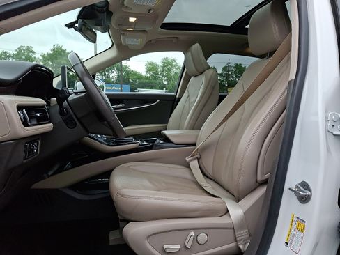 Certified 2023 Lincoln Nautilus Reserve AWD/4WD image 14