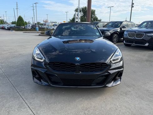 Certified 2026 BMW Z4 sDrive30i w/ Premium Package RWD image 4