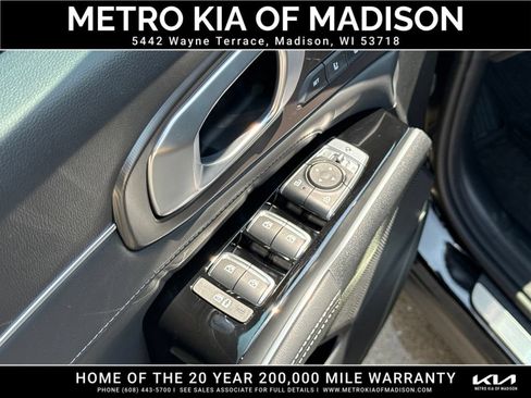 Used 2026 Kia Sorento SX Prestige AWD/4WD image 12