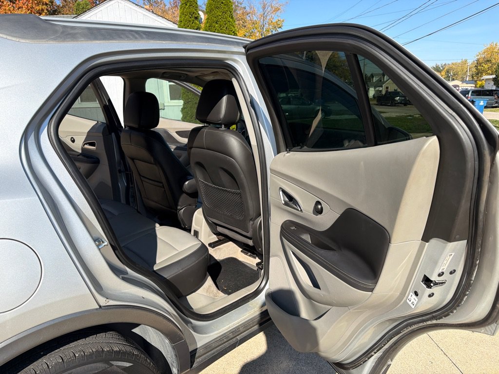 Used 2015 Buick Encore Leather w/ Experience Buick Package FWD image 13
