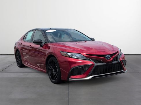 Certified 2024 Toyota Camry XSE w/ Navigation Package FWD image 7