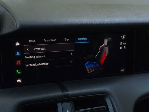 Used 2023 Porsche Taycan image 45