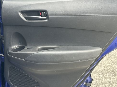 Used 2022 Toyota Corolla Cross LE image 16