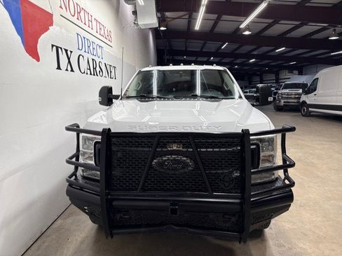 Used 2022 Ford F250 XL w/ Power Equipment Group image 12