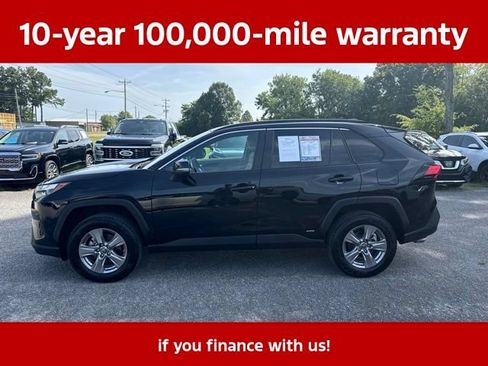 Used 2023 Toyota RAV4 LE AWD/4WD image 1