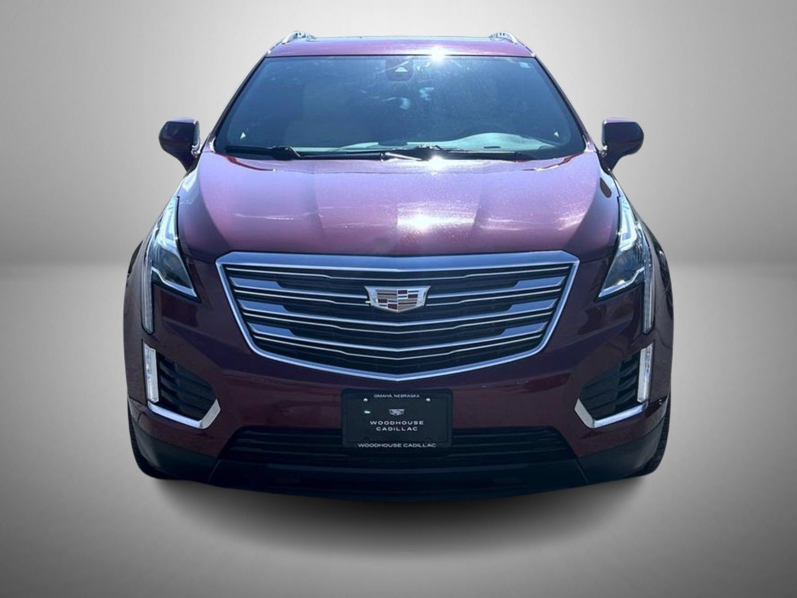 Used 2017 Cadillac XT5 Premium Luxury AWD/4WD image 2