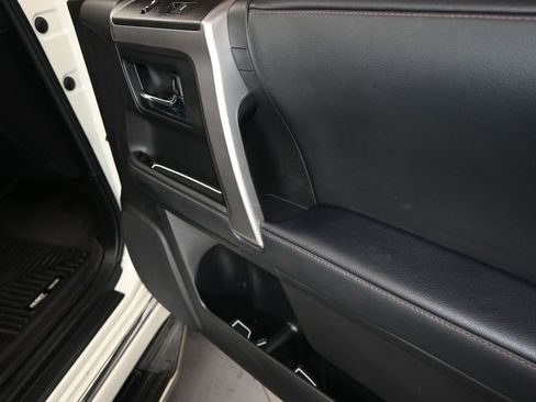 Used 2021 Toyota 4Runner Limited RWD image 23