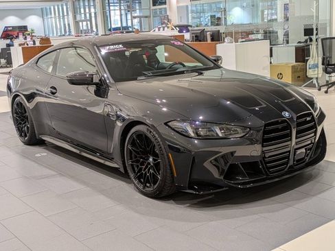Used 2026 BMW M4 xDrive Competition image 3