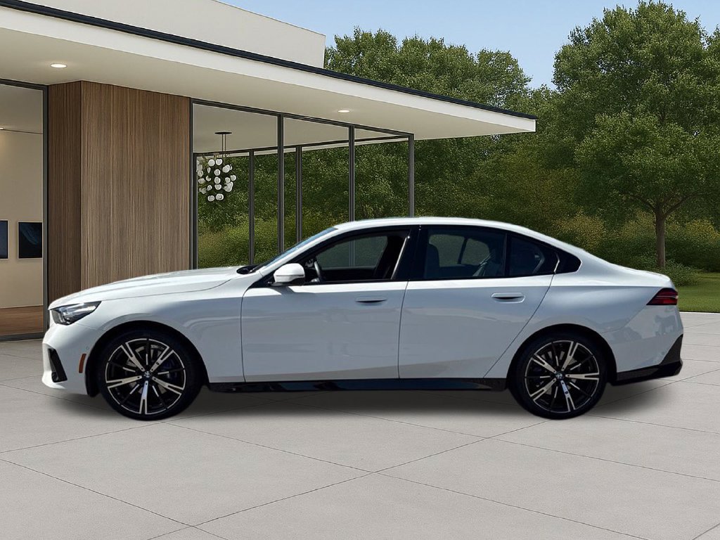 Used 2026 BMW 530i w/ M Sport Package RWD image 13