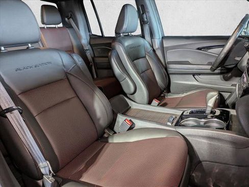 Used 2017 Honda Ridgeline Black Edition image 22