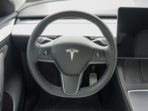 Used 2022 Tesla Model Y Performance AWD/4WD image 24