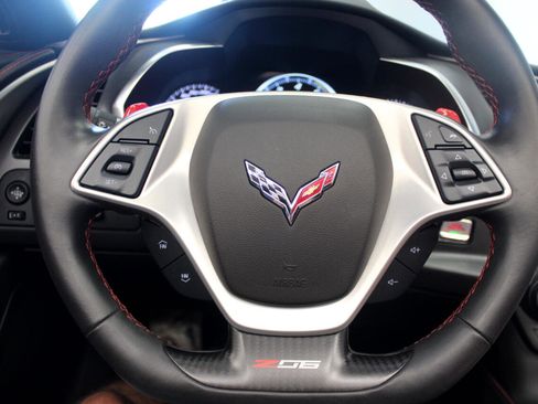 Used 2019 Chevrolet Corvette Z06 w/ Z07 Performance Package image 26