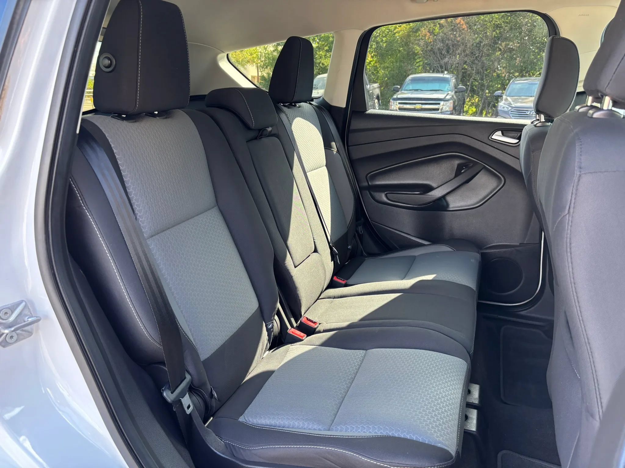 Used 2018 Ford Escape SE AWD/4WD image 48