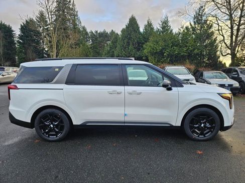 New 2026 Kia Carnival SX Prestige image 4