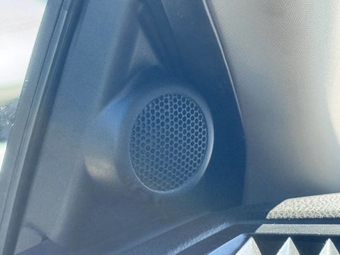 Used 2016 Toyota Corolla S image 26