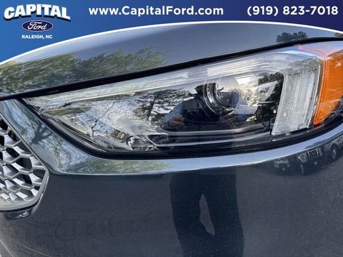 Certified 2024 Ford Edge SEL w/ Convenience Package image 11