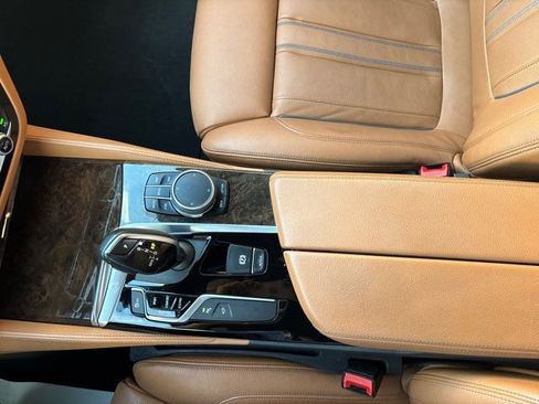 Used 2019 BMW M550i xDrive w/ Premium Package 2 image 31