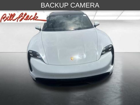 Used 2022 Porsche Taycan RWD image 3