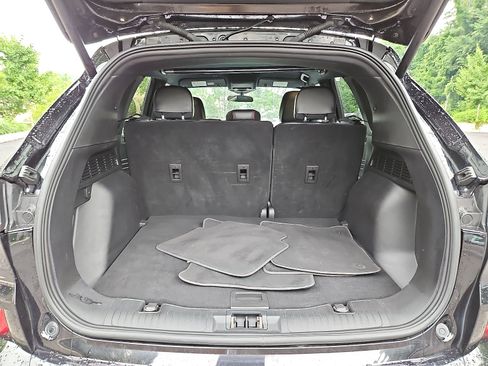 Used 2023 Ford Escape ST-Line Select w/ Tech Pack #2 AWD/4WD image 29