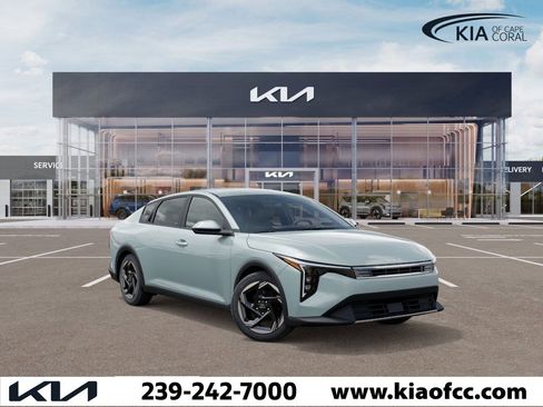 New 2025 Kia K4 EX image 8