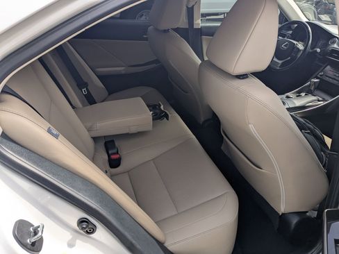 Used 2017 Lexus IS 200t w/ Navigation System Package image 32