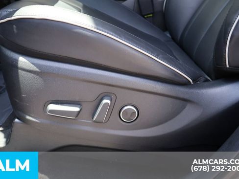 Used 2025 Hyundai Palisade SEL AWD/4WD image 12