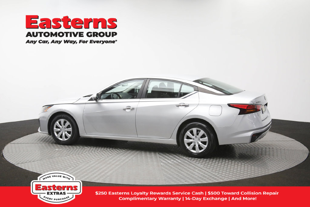 Used 2023 Nissan Altima 2.5 S FWD image 61