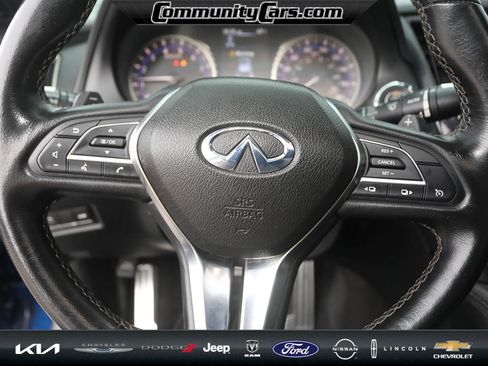 Used 2017 INFINITI Q60 3.0t Sport image 15