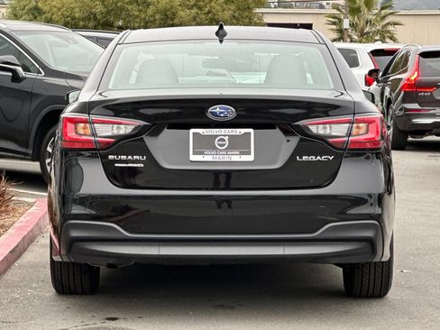 Used 2025 Subaru Legacy Premium image 7