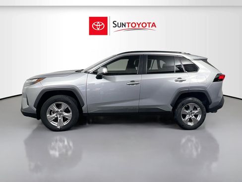 Used 2023 Toyota RAV4 XLE w/ Convenience Package FWD image 7