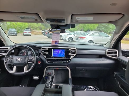 Used 2022 Toyota Tundra SR5 w/ TRD Off-Road Package image 15