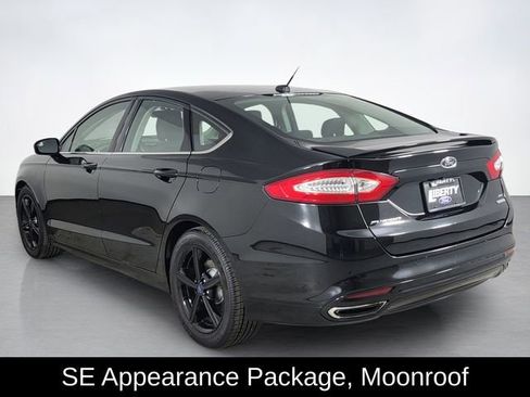 Used 2016 Ford Fusion SE FWD image 5