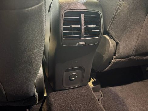 Used 2022 Ford Escape SE w/ Convenience Package image 21