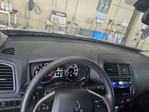 Used 2024 Mitsubishi Outlander Sport AWD image 22