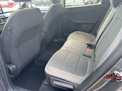 Used 2022 Ford Escape SE AWD/4WD image 4