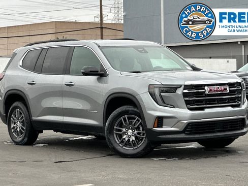 Used 2025 GMC Acadia Elevation image 1