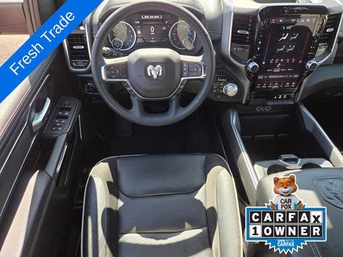 Used 2025 RAM 1500 Laramie AWD/4WD image 12
