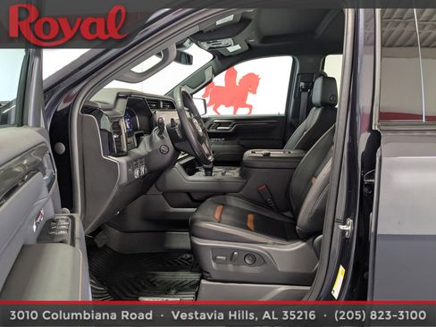 Used 2022 GMC Sierra 1500 AT4 w/ AT4 Preferred Package image 17