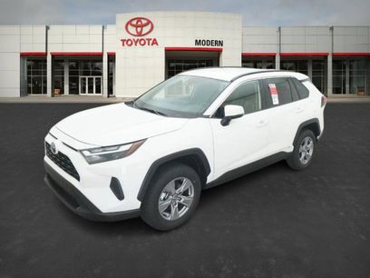 New 2025 Toyota RAV4 LE
