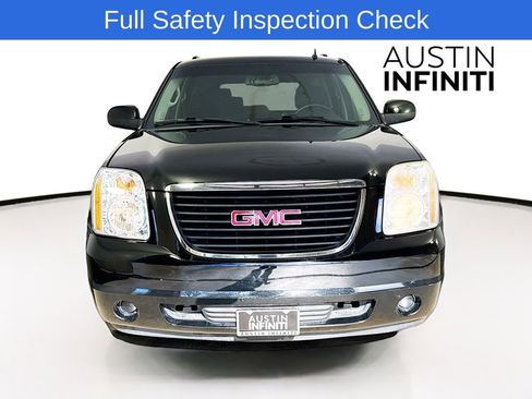 Used 2010 GMC Yukon SLE w/ Convenience Package image 2