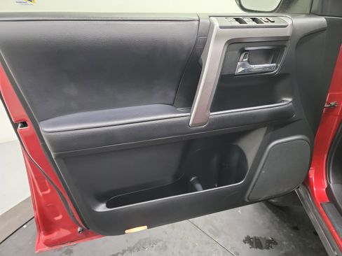 Used 2021 Toyota 4Runner SR5 AWD/4WD image 13