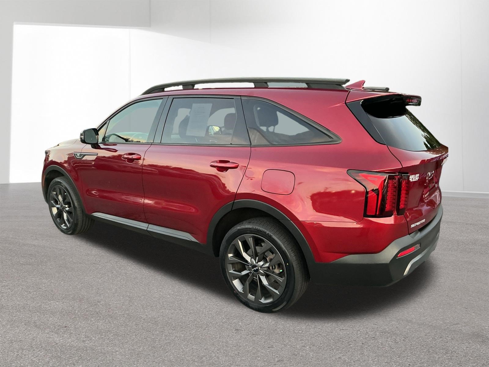 Certified 2023 Kia Sorento X-Line EX AWD/4WD image 5