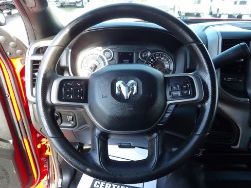 Used 2021 RAM 5500 Tradesman w/ Chrome Appearance Group RWD image 20