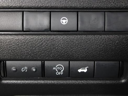 Certified 2026 Nissan Rogue SL AWD/4WD image 25
