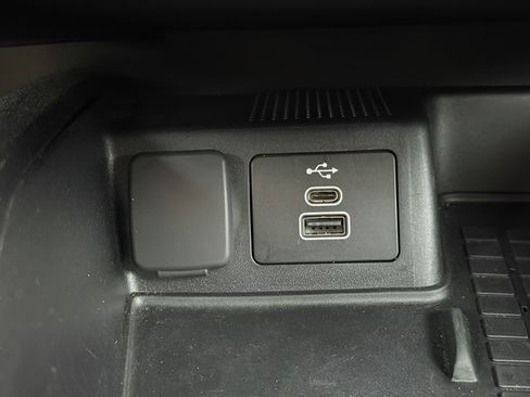 Certified 2025 Ford Bronco Sport Outer Banks w/ Outer Banks Tech Package+ AWD/4WD image 15