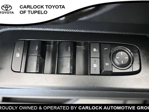 Used 2025 Toyota RAV4 XLE w/ Convenience Package FWD image 27