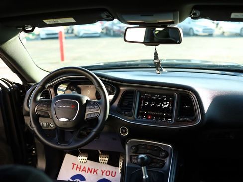 Used 2016 Dodge Challenger R/T w/ Blacktop Package image 38