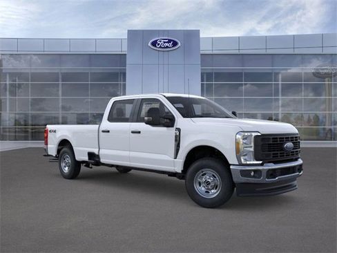 New 2026 Ford F250 XL w/ XL Chrome Package image 7