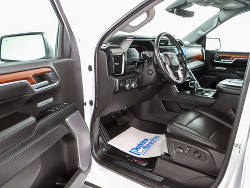 Used 2022 GMC Sierra 1500 Denali image 3